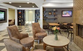 Courtyard By Marriott Portsmouth